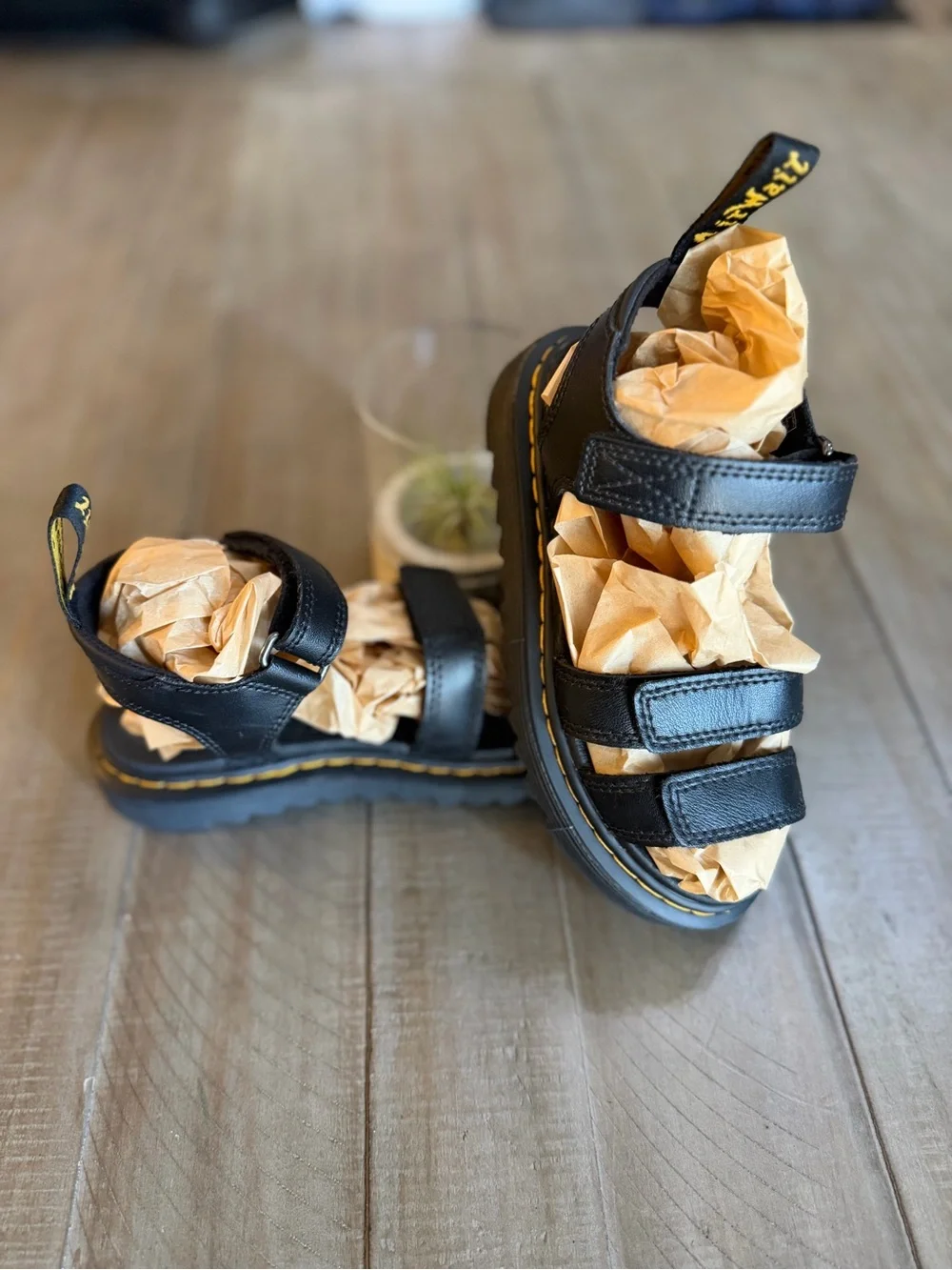DR. MARTENS JUNIOR KLAIRE LEATHER STRAP SANDALS